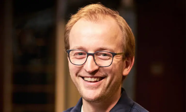 Mark van Manen - Founder & Equine Dental Practitioner